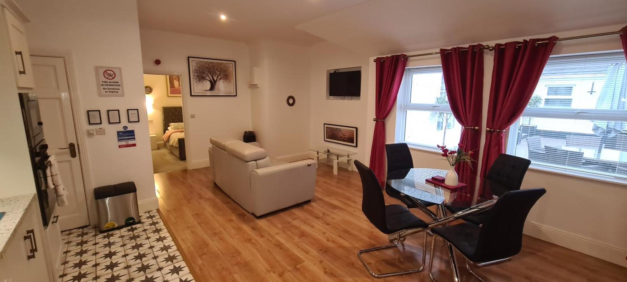 נאבאן Dunderry Lodge Self Catering Family Lodges מראה חיצוני תמונה
